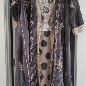 Magnolia Pearl Velvet Duster